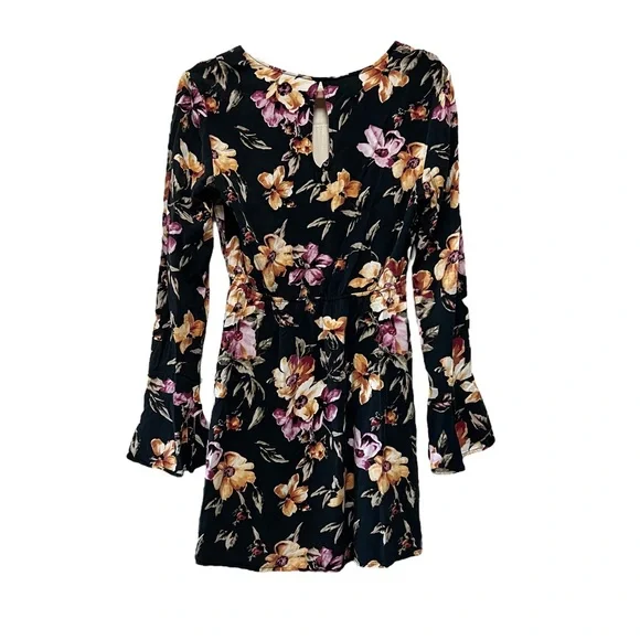 Kendall & Kylie Floral Cut Out Midi Dress - Picture 5 of 6